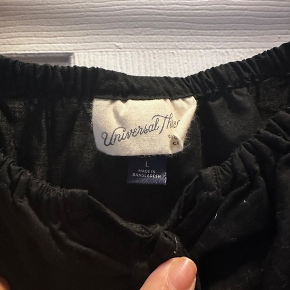 Universal thread crop top shirt - Picture 3 of 3